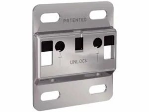 Планка монтажная на нижний ящик 60х70 мм Camar Hafele 290.40.990