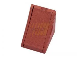 Уголок одинарный пластиковый (06) кальвадос